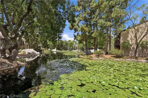 View/Area - 7890 E Spring St #5L, Long Beach, CA 90815 photo 1 of 4