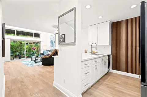 Kitchen - 7890 E Spring St #5L, Long Beach, CA 90815 photo 2 of 4