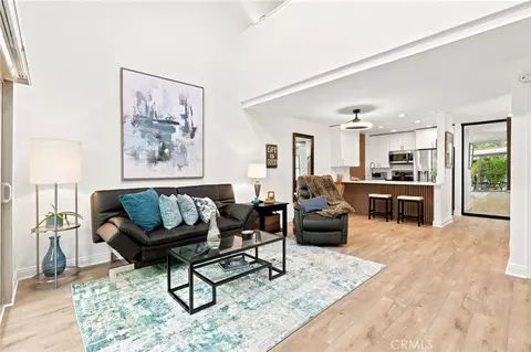 7890 E Spring St #5L, Long Beach, CA 90815
