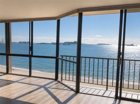 1750 E Ocean Blvd #310, Long Beach, CA 90802