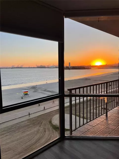View/Area - 1750 E Ocean Blvd #310, Long Beach, CA 90802 photo 4 of 4
