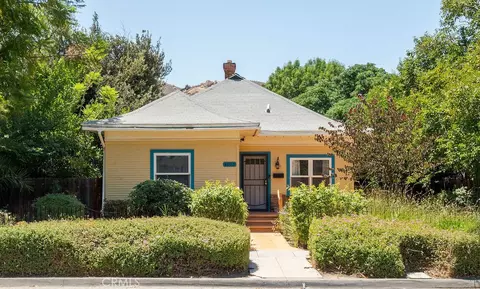 4073 Cedar St, Riverside, CA 92501