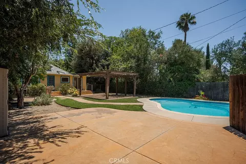 Exterior - 4073 Cedar St, Riverside, CA 92501 photo 2 of 16