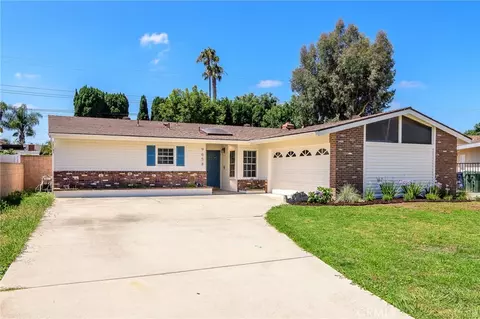9658 Dove Cir, Fountain Valley, CA 92708