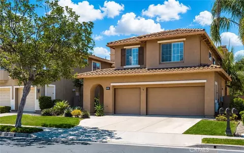 2564 Newman Ave, Tustin, CA 92782