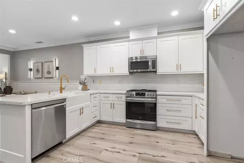 604 El Paseo, Foothill Ranch, CA 92610 photo 11