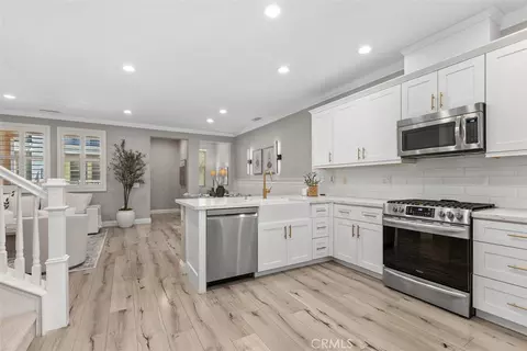 604 El Paseo, Foothill Ranch, CA 92610 photo 12