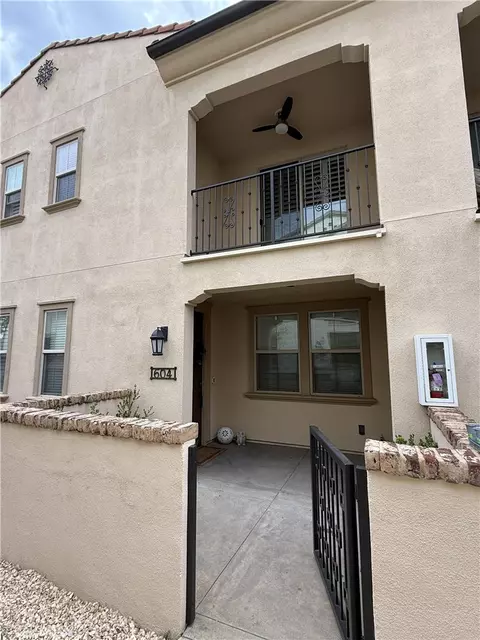 604 El Paseo, Foothill Ranch, CA 92610