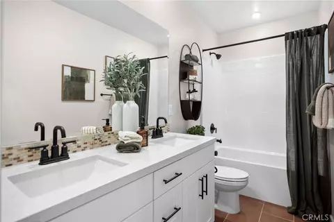 Bath - 545 Gregory Way, Glendora, CA 91740 photo 1 of 3