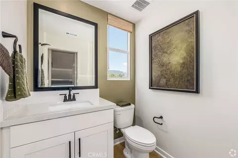 Bath - 545 Gregory Way, Glendora, CA 91740 photo 2 of 3