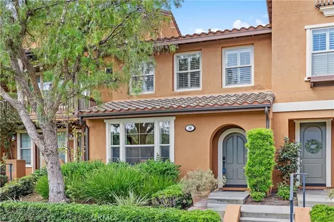 38 Pathway, Irvine, CA 92618