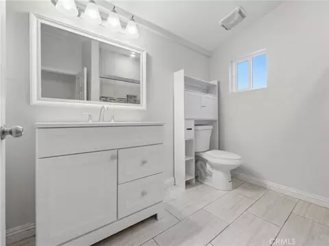 411 S Hewes St, Orange, CA 92869 photo 24