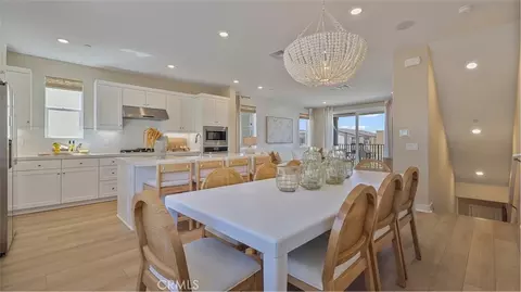 Dining - 27574 Prarie Way, Valencia, CA 91381 photo 2 of 2