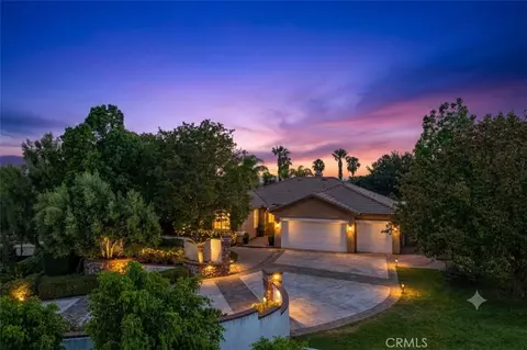 2431 Rosser Dr, Corona, CA 92879