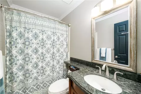 Bath - 4624 E Blue Bird Ave, Orange, CA 92869 photo 1 of 3