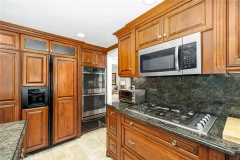 Kitchen - 4624 E Blue Bird Ave, Orange, CA 92869 photo 2 of 3