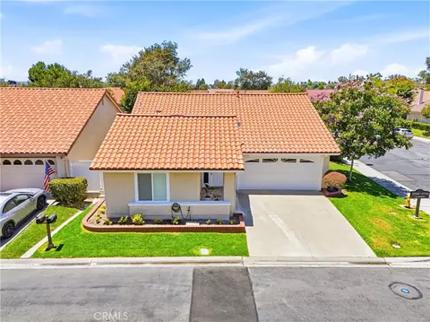 27692 Via Rodrigo, Mission Viejo, CA 92692