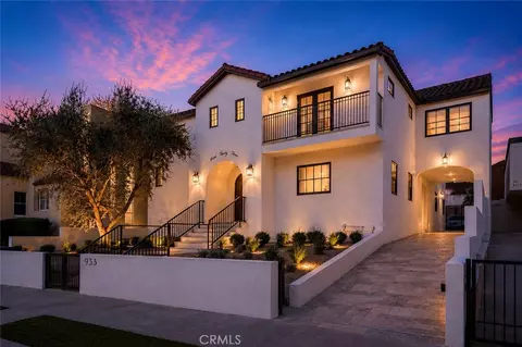 933 S Sycamore Ave, Los Angeles, CA 90036