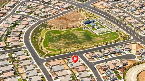 View/Area - 28303 Blackjack Dr, Menifee, CA 92585 photo 4 of 6