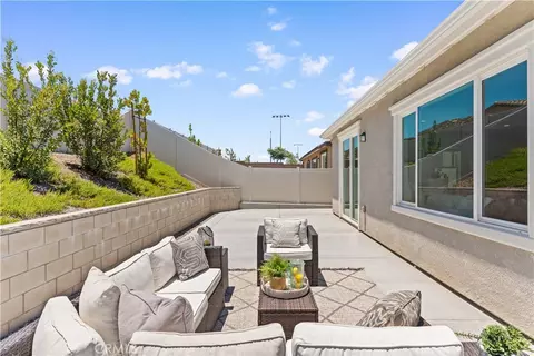 Exterior - 28303 Blackjack Dr, Menifee, CA 92585 photo 9 of 10