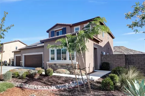31214 Linden Flower Rd, Winchester, CA 92596