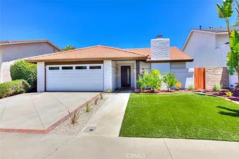 26461 Via Lara, Mission Viejo, CA 92691