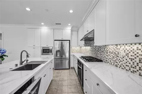 Kitchen - 121 Rodeo, Irvine, CA 92602 photo 2 of 4