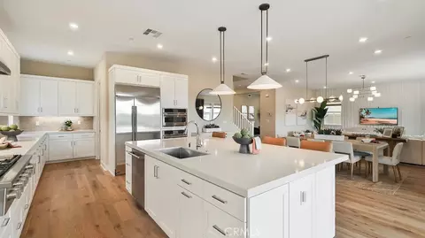 29790 Camino La Cumbre, Valencia, CA 91354