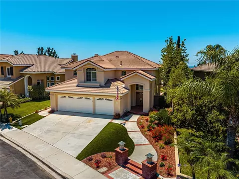 View/Area - 25 La Perla, Foothill Ranch, CA 92610 photo 2 of 11