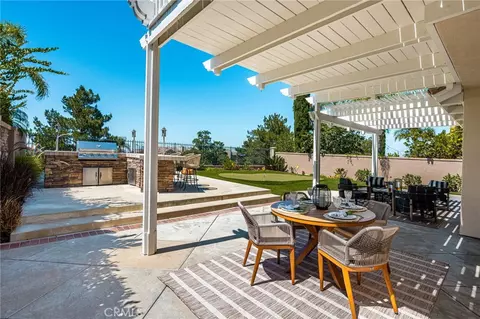 Exterior - 25 La Perla, Foothill Ranch, CA 92610 photo 6 of 12