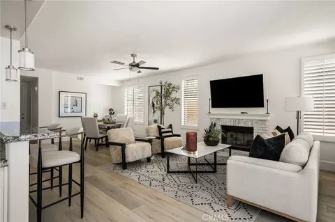 Living - 25 La Perla, Foothill Ranch, CA 92610 photo 2 of 2