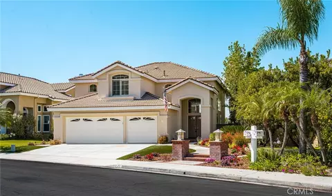 Exterior - 25 La Perla, Foothill Ranch, CA 92610 photo 3 of 12
