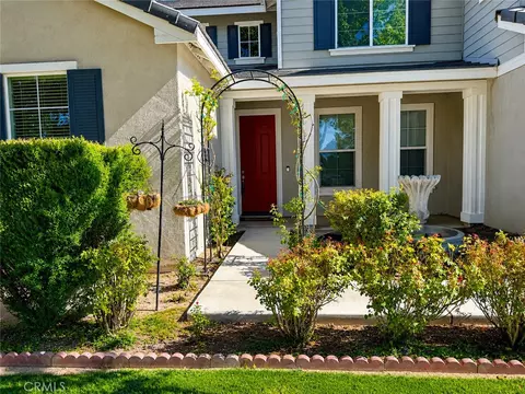 4776 W Avenue J5, Lancaster, CA 93536