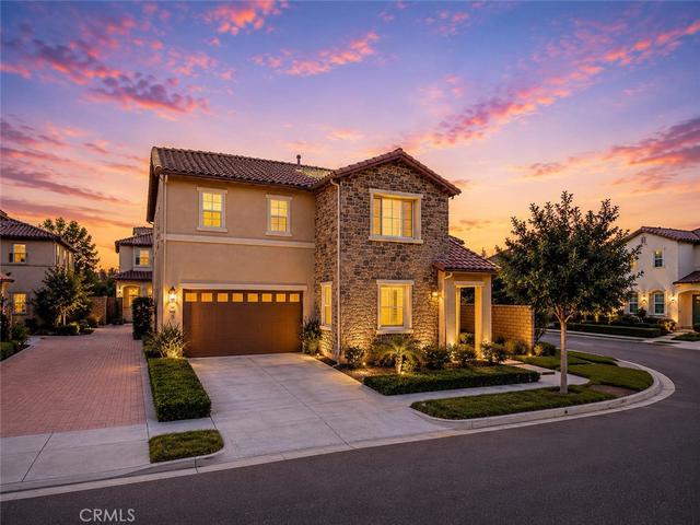 10 Torosa, Lake Forest, CA 92630