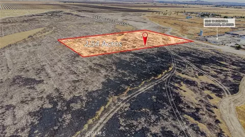 151 94th St, Rosamond, CA 93560