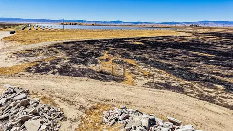 151 94th St, Rosamond, CA 93560 photo 31
