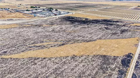 151 94th St, Rosamond, CA 93560 photo 12