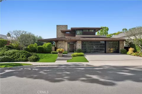 27 Hermitage, Newport Beach, CA 92660