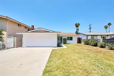 8147 Aldea Ave, Lake Balboa, CA 91406