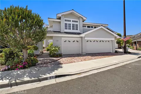 Exterior - 21 Emerald, Irvine, CA 92614 photo 5 of 8