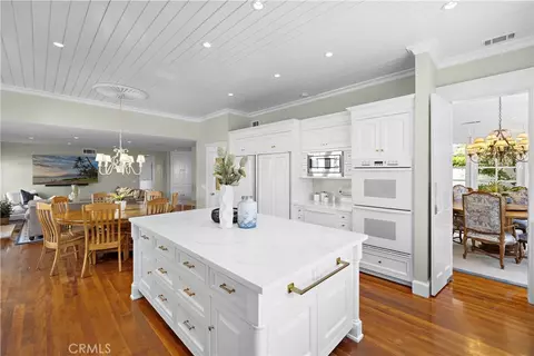 Kitchen - 21 Emerald, Irvine, CA 92614 photo 2 of 4