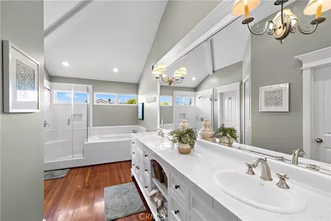 Bath - 21 Emerald, Irvine, CA 92614 photo 2 of 4