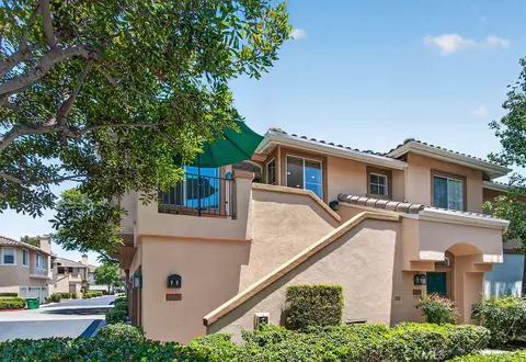 2600 Ladrillo Aisle, Irvine, CA 92606