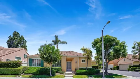 13396 N Hearst Ct, Tustin, CA 92782
