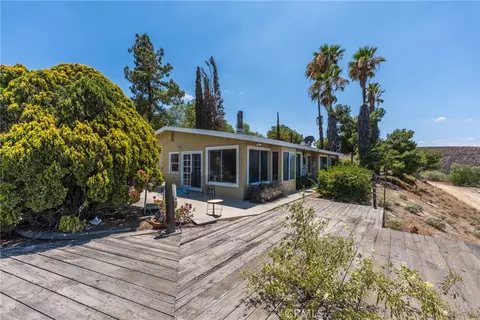20831 Mandeville, Perris, CA 92570 photo 2