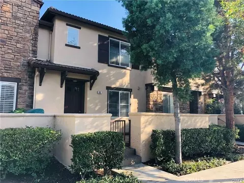 90 Topaz, Irvine, CA 92602