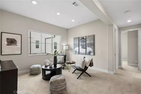 Entry Way - 107 Spiral, Irvine, CA 92618 photo 3 of 7