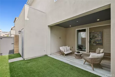 Exterior - 107 Spiral, Irvine, CA 92618 photo 4 of 23