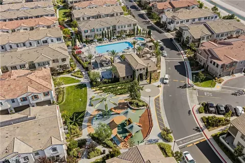 View/Area - 7100 Montecito Ln, Eastvale, CA 92880 photo 4 of 9