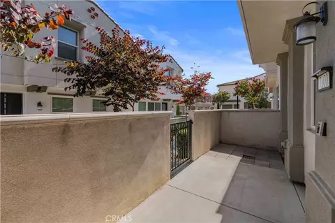 Exterior - 7100 Montecito Ln, Eastvale, CA 92880 photo 5 of 6